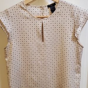 Ann Taylor Petite cream pattern shirt size xxsp